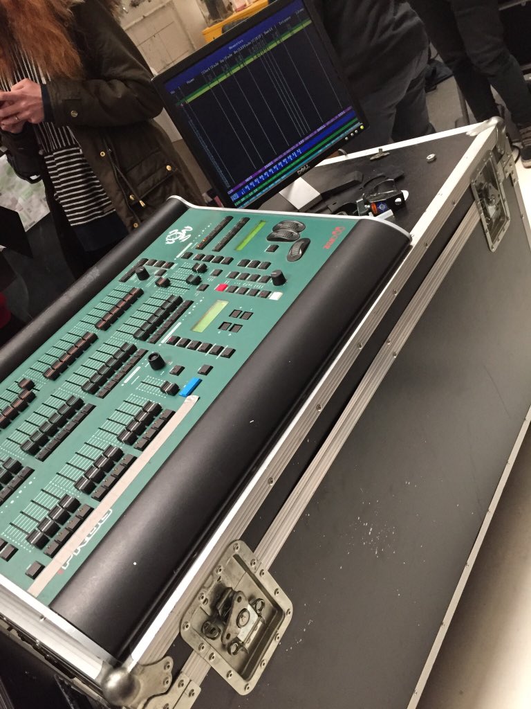 Production_CW's tweet photo. Messed around on the fat frog today learning all the components and what they do #productionarts https://t.co/yh0w2rQ2XL