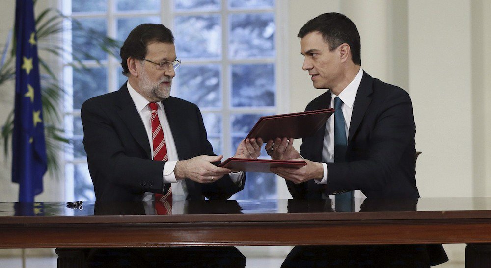 SiPeroNo1's tweet photo. Recordemos que la única función del PSOE es que no gobierne Podemos https://t.co/Aaxro8ZsW7