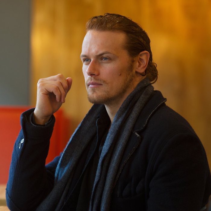 SwietjesO's tweet photo. @Safer_Place @10MinDQ @OutLandAnatomy @whitesow1 Still nice even when tied back neatly #LongHairSamFanClub #SamHairThread https://t.co/YsqWJ6K9KS