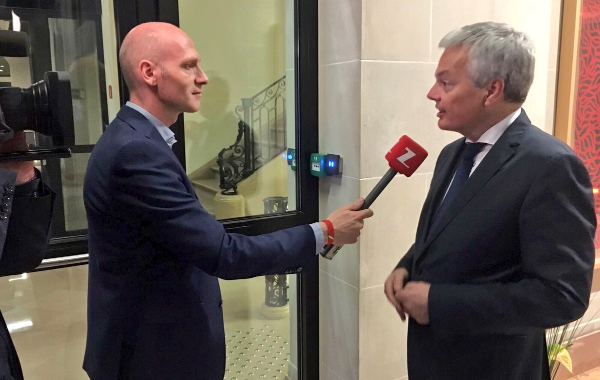 je me réjouis de l'investissement de <a href="/AXA/">AXA</a>inBelgium dans le centre de #Bruxelles. Très beau bâtiment pour 2.500 employés @KanaalZ  @AXA