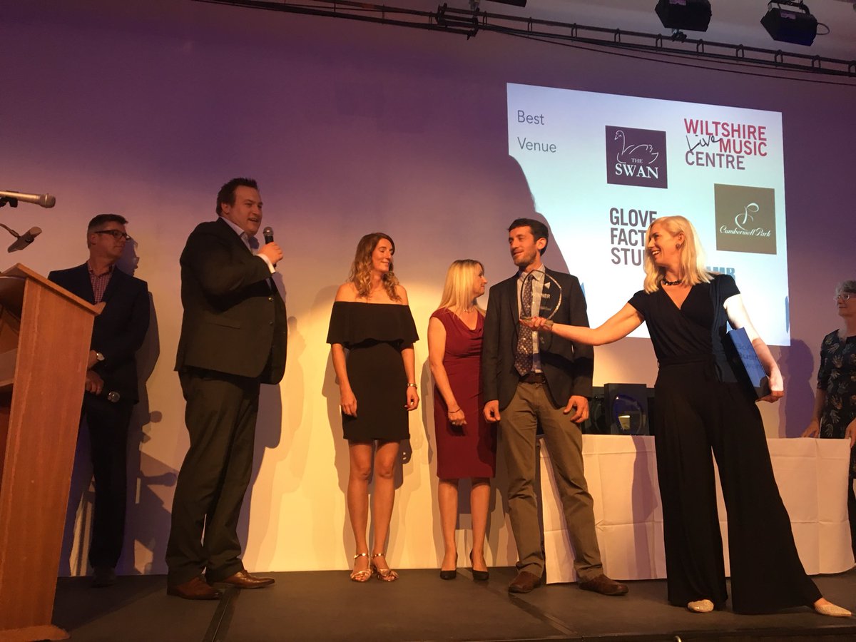 BusinessBoA's tweet photo. @CumberwellPark defend their title as best venue in the #BradfordonAvon #Business Awards https://t.co/bitgGrQ8Vt