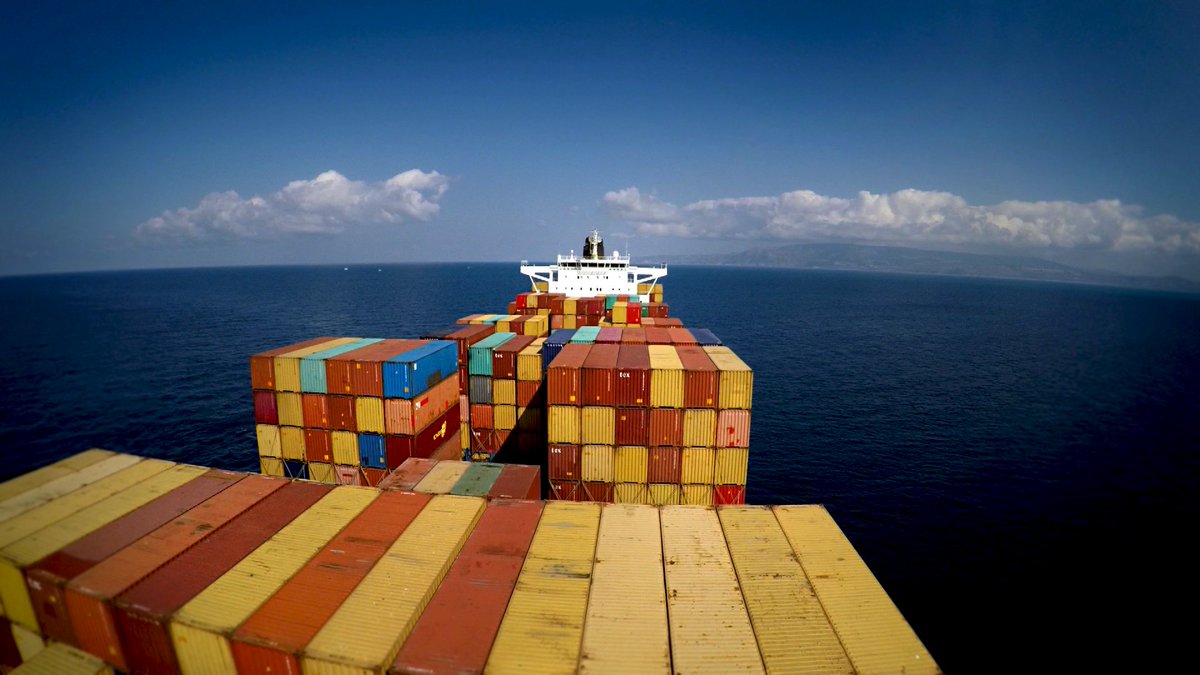 See <a href="/freightfilm/">Freightened</a> <a href="/AthenaCinema/">Athena Cinema</a> Wed, 10/18/17, 7P, free open to public.  Investigative doc on shipping industry. freightened.com