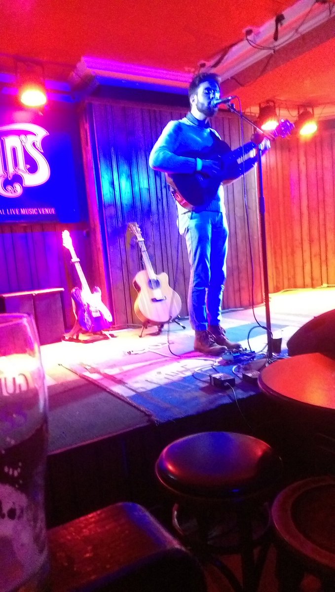 ThePlaylist925's tweet photo. @henrymjamison beautifully opened up for Rosie Carney in Whelans. https://t.co/ICyBnFkbfF