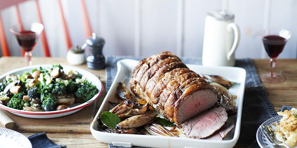 bbcgoodfood's tweet image. The Herberts' roast beef looked incredible. Perfect yours with a recipe from our beefy collection: bbcgoodfood.com/recipes/collec… #CookingShowdown