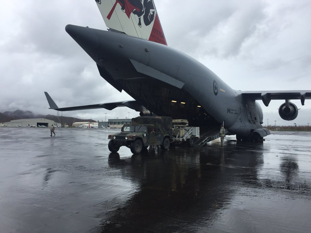 CJOC_COIC's tweet image. We hear you and we know you’re hurting, #PuertoRico.

It’s why we’re supporting #DoD’s relief efforts after #HurricaineMaria.

🇵🇷🇺🇸🇨🇦