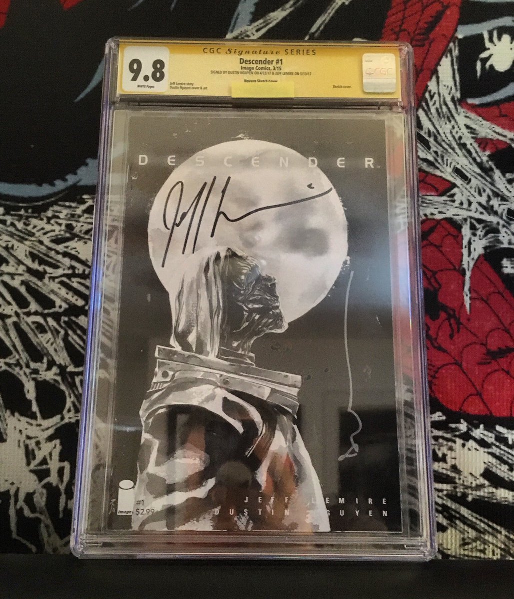 ComicSpyInc's tweet photo. Picked up my #cgc books today! So happy these came back 9.8 #descender #comicbooks https://t.co/2K9MXlpsZD