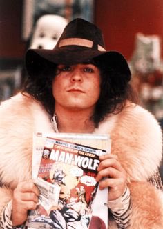 Happy Birthday Marc Bolan (RIP). Who had excellent taste in comics. 