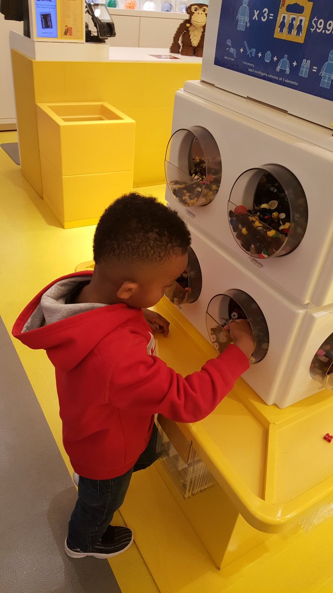 jaydenawest's tweet photo. Out & about getting some new @LEGO_Group for my collection. #LEGO #funforme #justjayden https://t.co/jwjTRLmaoG