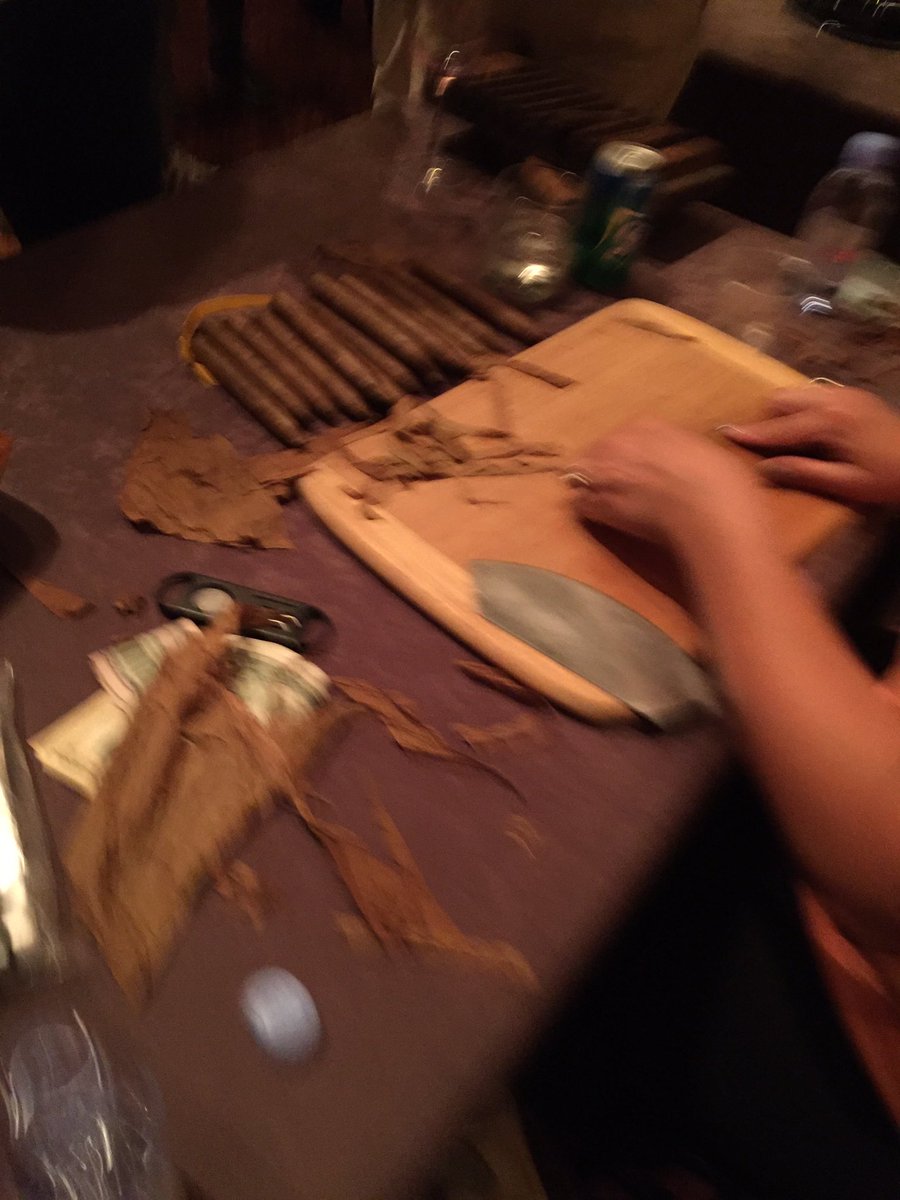 PTDAorg's tweet photo. The craft of hand-rolled cigars: Cuban style #NIBAPTDA https://t.co/JNTrphYHBP
