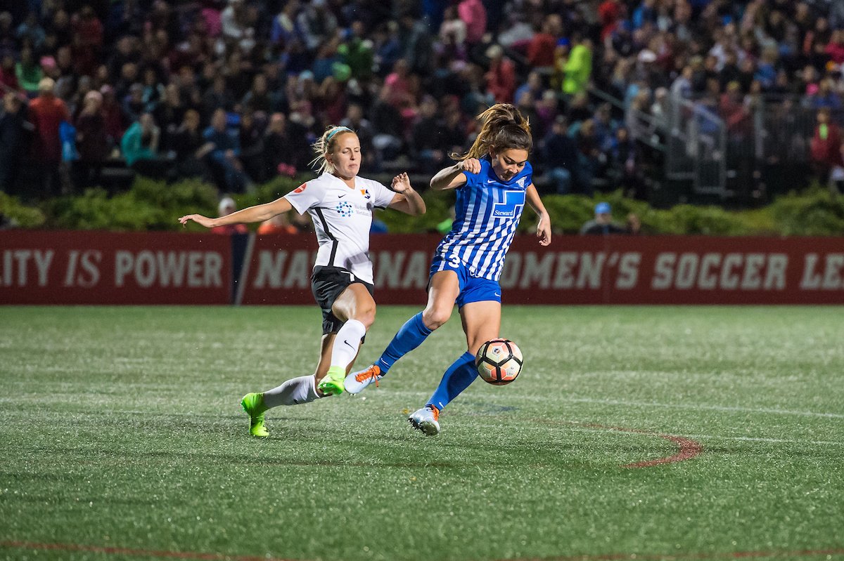 BostonBreakers's tweet photo. FT: Sky Blue takes a 4-3 win on a wild night in Boston
#BOSvNJ https://t.co/RhmMRfa85V