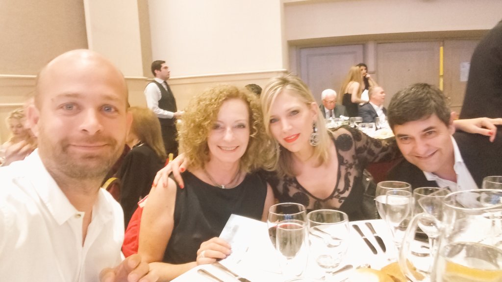 cruztv's tweet photo. #PremiosAcorca @tele8noticias nominado a mejor noti. @GerardoLopez @AdrianaRivarosa y Gero De Resa https://t.co/U53TDhmm04