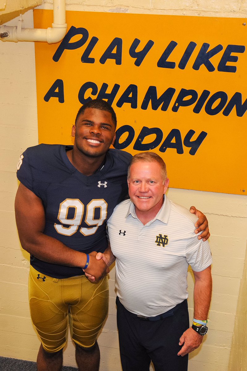 CoachBrianKelly's tweet photo. Very proud of this man and what he has accomplished on and off of the field. Tonight’s game ball goes to Jerry Tillery! https://t.co/xcVWFeIqvZ