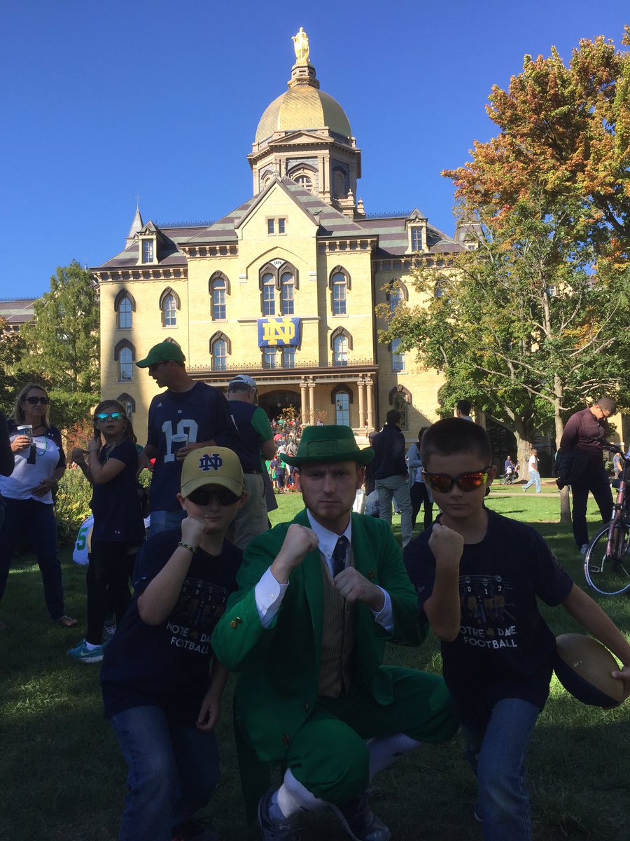 lthomps1's tweet photo. #GoIrish https://t.co/bnB5wWyPks