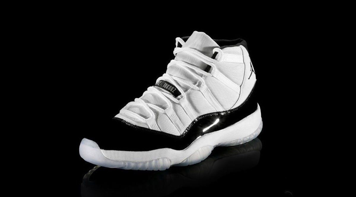 ModernNotoriety's tweet photo. Get ready for the return of the Air Jordan 11 "Concord" https://t.co/YMi7rvbvzd https://t.co/g3e0C1V2uc