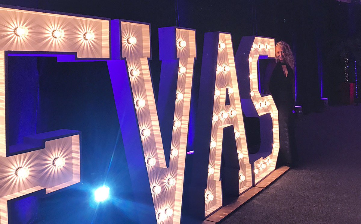 MVMAcademy's tweet photo. Such a wonderful evening so proud @MVMAcademy &amp; @MelVicMakeup won the 'Training &amp; Coaching Award!' 🥇 #EVA2017 #EVAs2017 #EvaAward # https://t.co/UC0MzkJmbJ