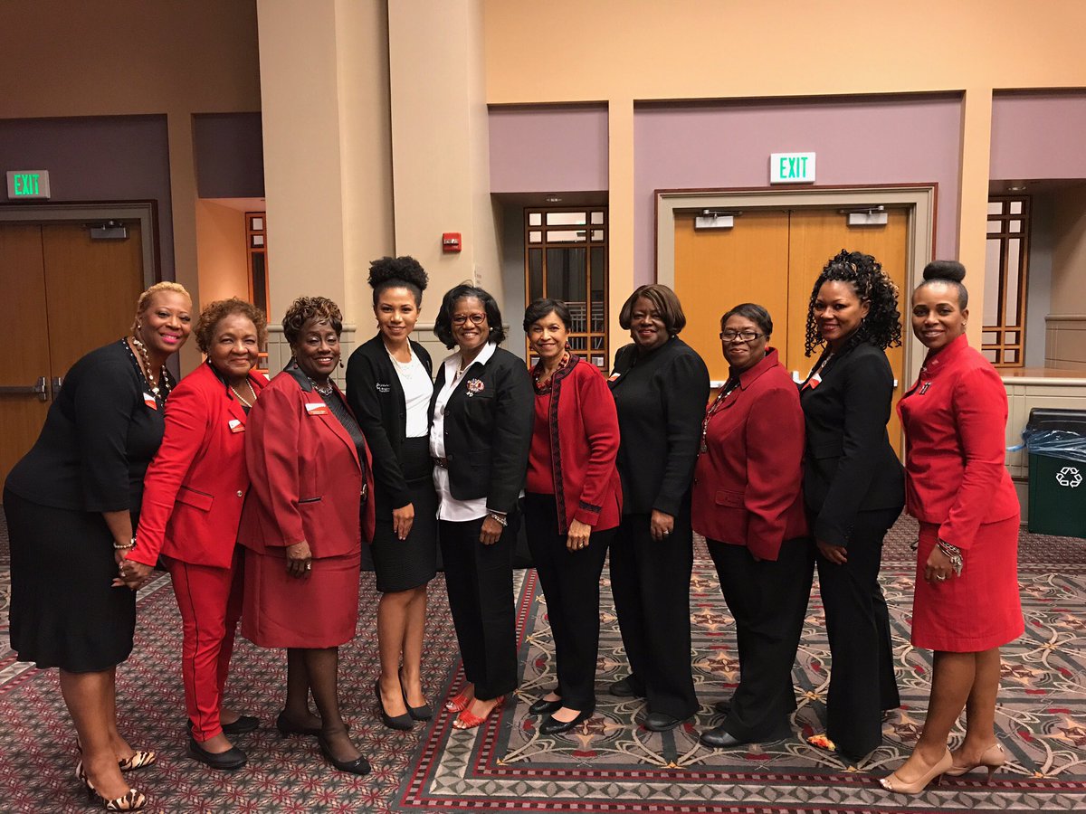southerndst1913's tweet photo. Paulette C. Walker, 25th Nat'l Prez of DST, is still putting in work! #DSTSouthernRegion #AdvancingDST https://t.co/tqzl7nzJ1J