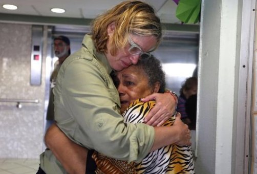 krassenstein's tweet image. Retweet if you stand with San Juan Mayor @CarmenYulinCruz.