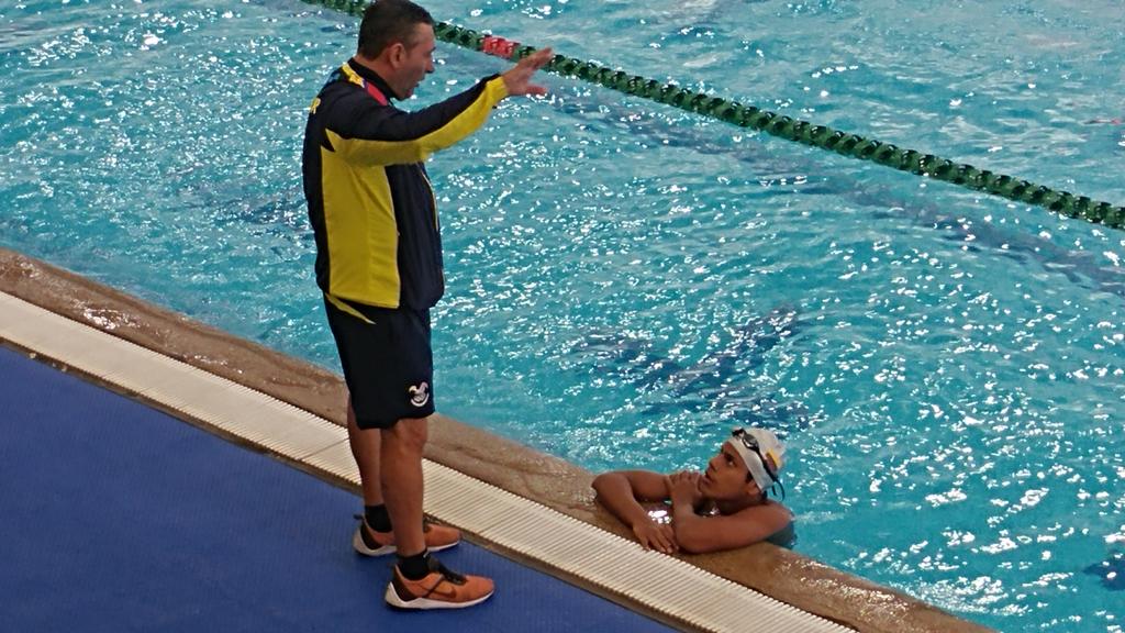 ECUADORolimpico's tweet photo. Sebastián Macías le da la segunda medalla a Ecuador al ganar el bronce en la prueba de 50 m espalda con 27s72d #Stgo2017 https://t.co/sart6bVGGB