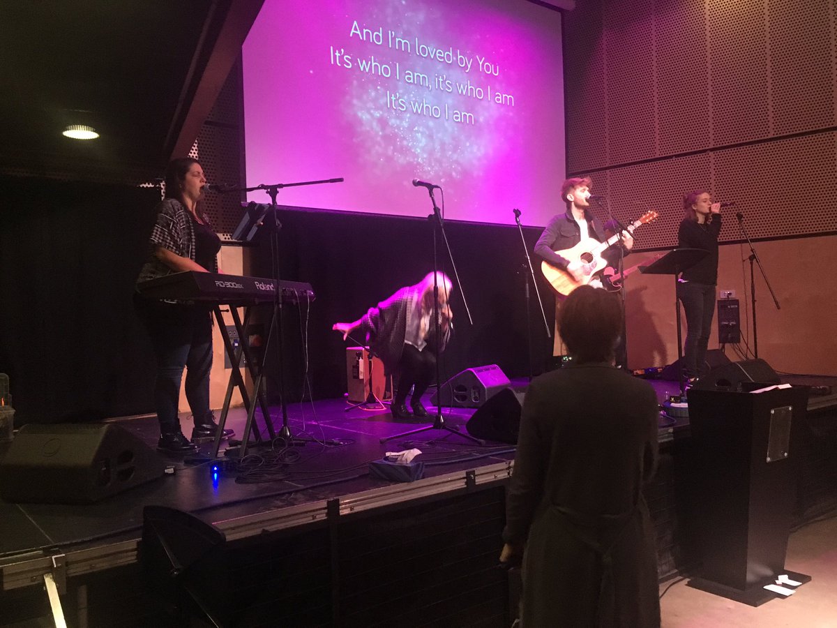 KingdomFaithLDN's tweet photo. Powerful Ist Womens Event "CHOSEN" #londongirlsaregettingready #anewmovement #wakeup #riseup #thecall2017 https://t.co/LrTcmZa6Zo
