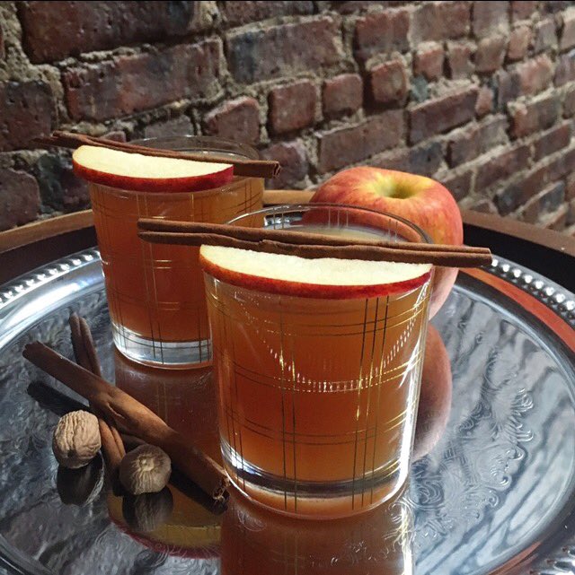 Mmm. Do you feel that? It's fall. Happy #NationalHotMulledCiderDay!