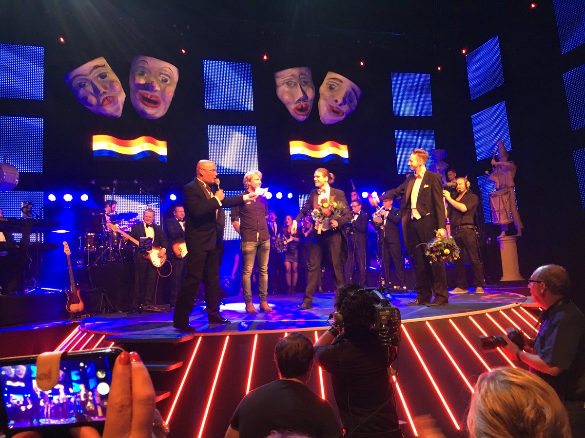 ronaspers's tweet photo. @franspollux wint #opusjocus met De Pinguïn. Pollux’ mooie ballad op 2. spannend https://t.co/8PtB68Ai2s
