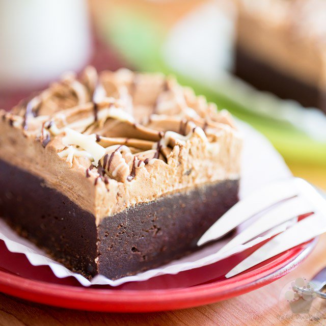 EvilTwinKitchen's tweet photo. Stout Dark Chocolate Brownies https://t.co/KdUmchPjvS https://t.co/xeeinetSA6