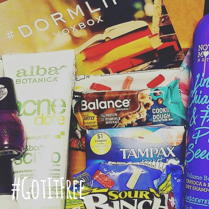 cccbug_2014's tweet photo. Can't wait to try all the awesome goodies that I recieved in my #DormLife VoxBox complimentary of #Influenster! #contest ❤💚💜💙💛 https://t.co/z5pQSfL8vE