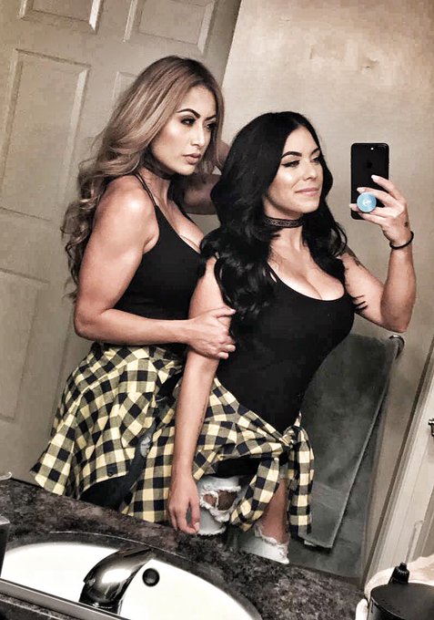 Only human in the world I would twin with!! 👸🏻👸🏽 #marissasquared #doubletrouble #twoMarines #justtryingtotakeovertheworld<a href="/tag/dynamicduo"class="tags"><span>#dynamicduo</span></a><a href="/tag/doubletrouble"class="tags"><span>#doubletrouble</span></a><a href="/tag/marissasquared"class="tags"><span>#marissasquared</span></a><a href="/tag/twomarines"class="tags"><span>#twomarines</span></a>