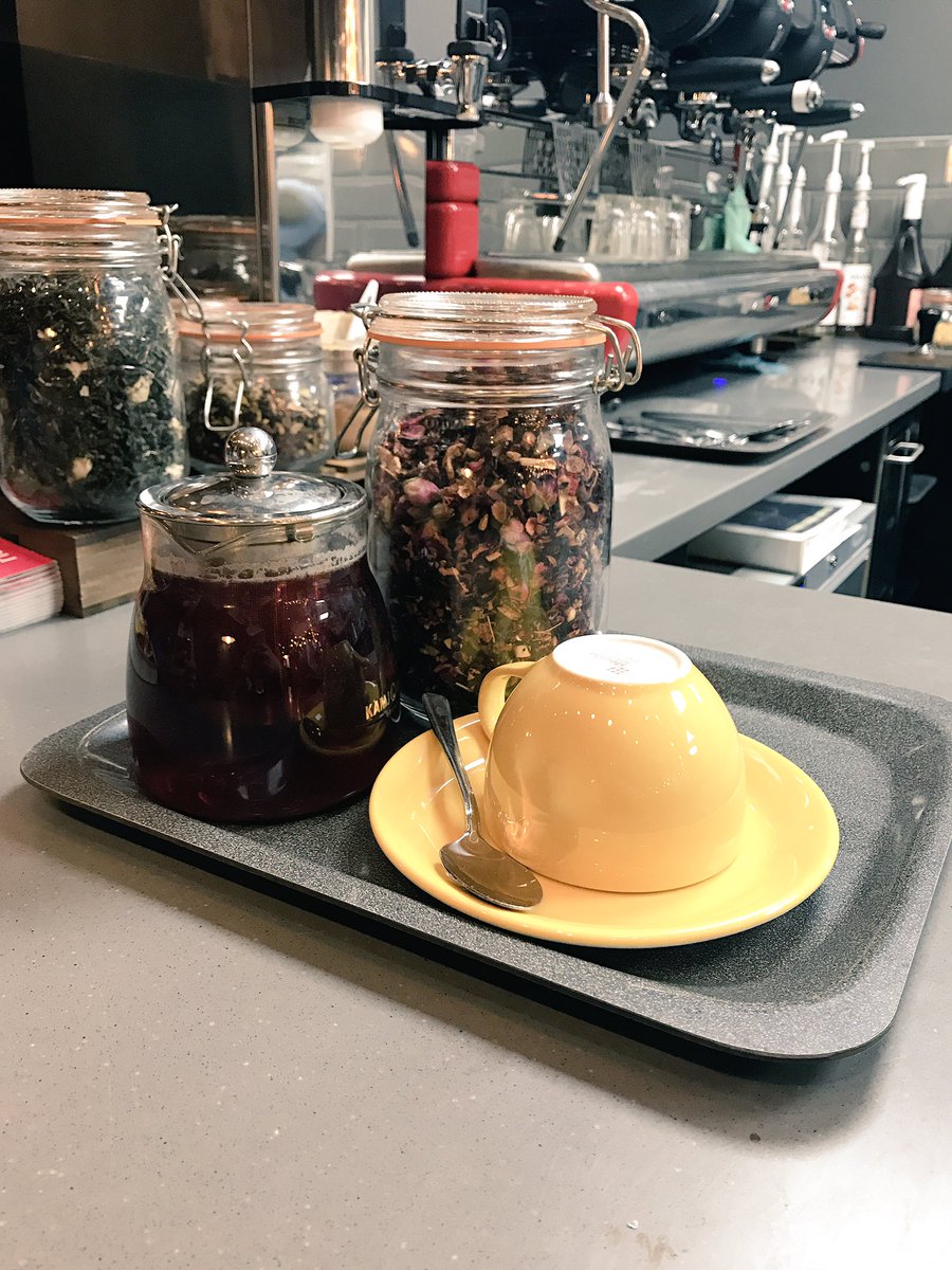 SannaAslam's tweet photo. Rose Tea @brutweets_uk ☕️🌹
#Bru #Walthamstow #RoseTea #LooseLeafs #London #Friends #Evening #Weekend #Relax https://t.co/fNYZT05yra