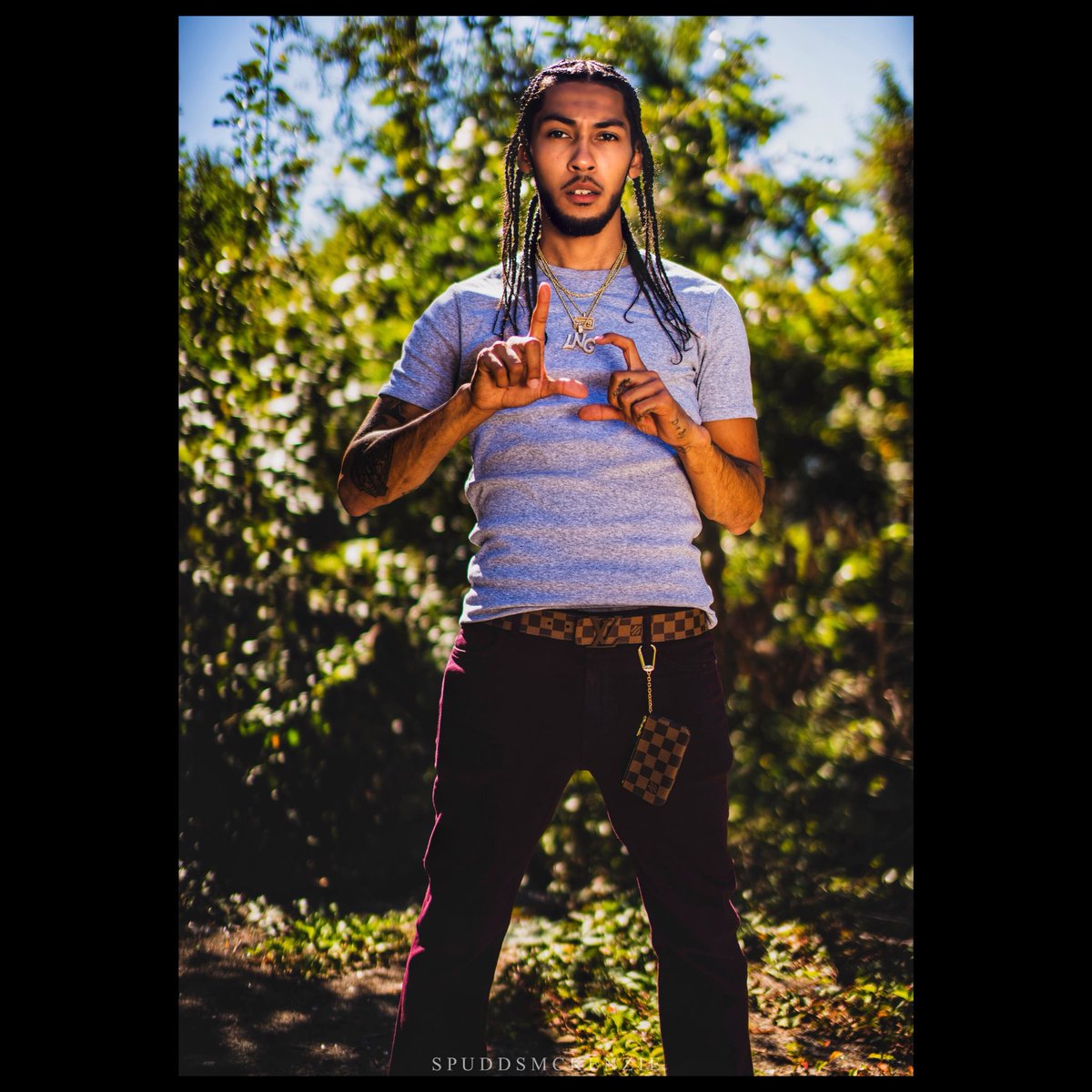 YBG_Sosa's tweet photo. That disloyal shit Can't be no Where near my name #LnG #32to39 #Zone16 #RespectTheBus 🚌 #SosaBaby 📸✖️ @spuddsmckenzie #Saturday https://t.co/N1PE5bjzJu