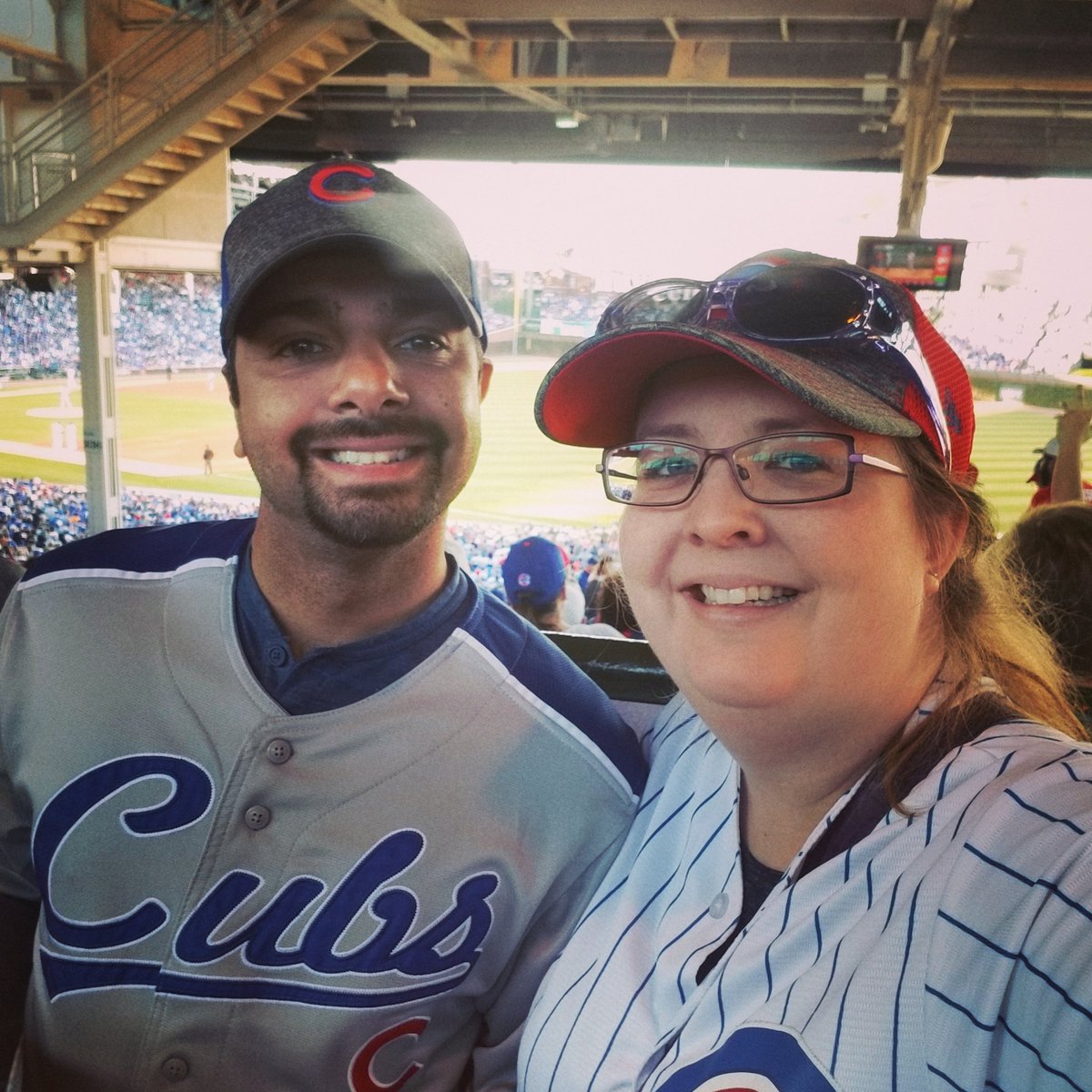 ASquared0529's tweet photo. Love and baseball 💙❤🐻⚾️❤💙 @Cubs https://t.co/s1LCtYPzK6