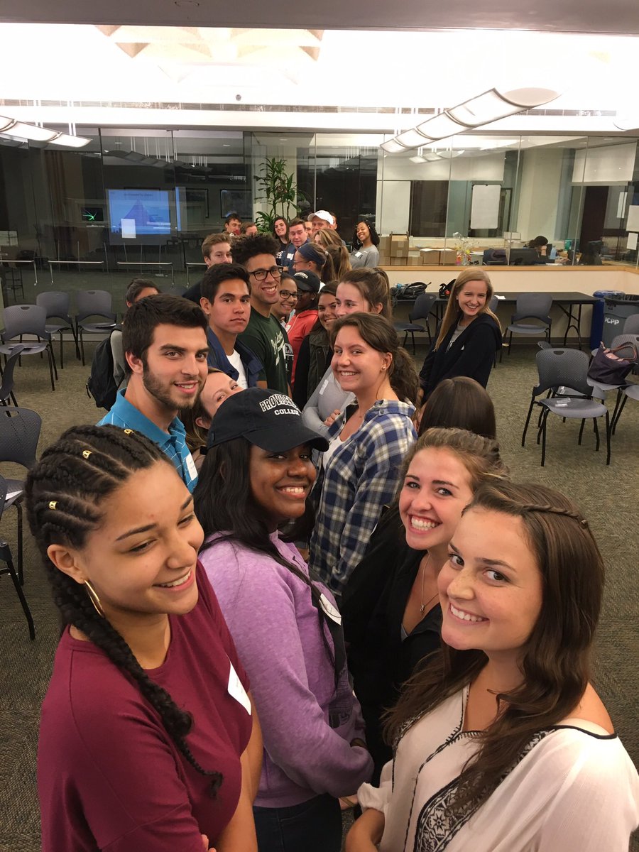 BrittBrown114's tweet photo. I spent my Friday night with awesome students from @providencecol, preparing them for service learning this semester. Building relationships with youth is important work! #community #ItTakesAVillage #providence @MyPASA https://t.co/QZq7BlVjVL