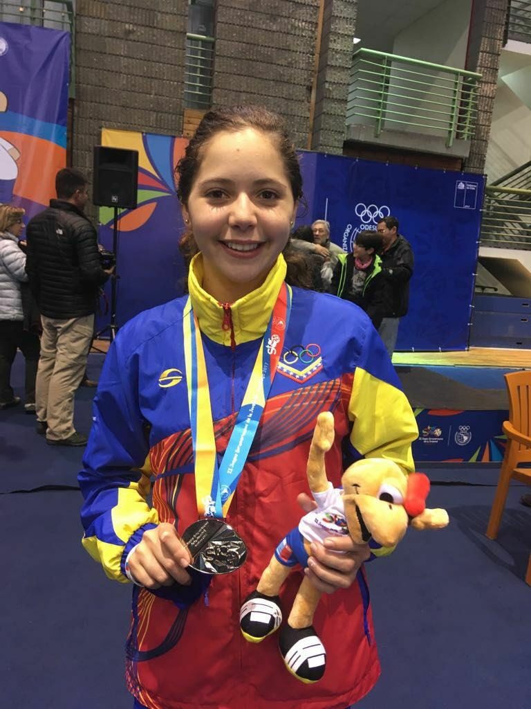 Anabella Acurero medalla de PLATA 🥈en los Juegos Suramericano de la juventud... Felicitaciones!!! Vamos Venezuela!!!