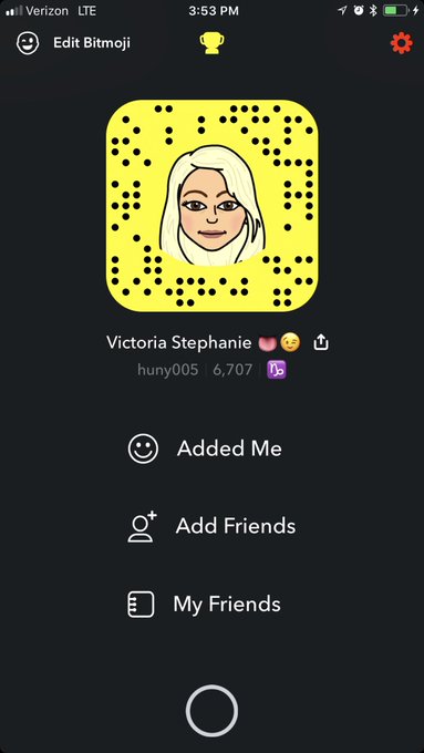 Add my snap guys 😘 https://t.co/3evSnlFrOb