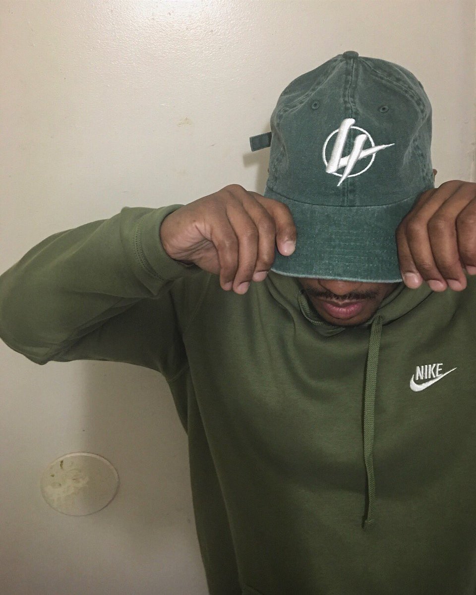 Final4Music's tweet photo. 🏆🏆🏆🏆

The #Final4Store is now open... #Skullys, #DadHats, #Snapbacks &amp; more to come. https://t.co/xSN1JYp3zQ