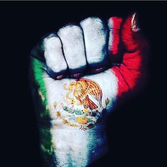 RomaSur1's tweet photo. Mucha gente que vive en la Roma resultó afectada; también los que viven de ella. Apoyemos la economía local. @LaRomaDF Más Fuerte que nunca. https://t.co/SzRyZrvmoW
