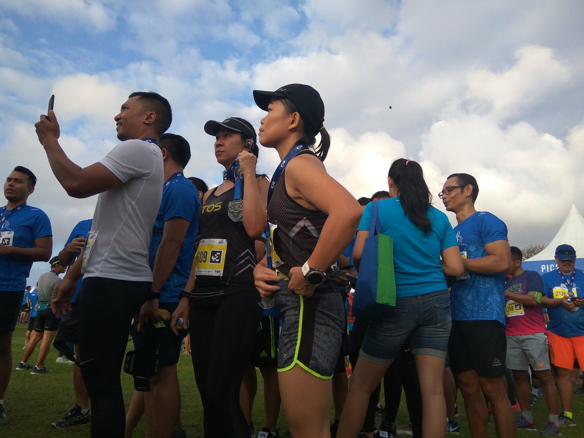 jaringanprima's tweet photo. Pelari #BCABaliRun2017 menyerbu booth @atmprima pagi ini #bcabalirunXatmprima @GoodLifeBCA https://t.co/P3p5xAEKhc