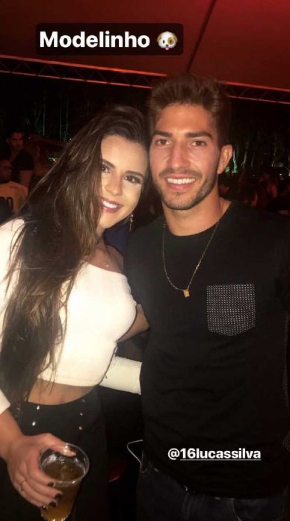 CruzeiroENG's tweet photo. Ex-girlfriend of Flamengo’s Felipe Vizeu spotted with Lucas Silva 👀 https://t.co/OEWlmk8oFR