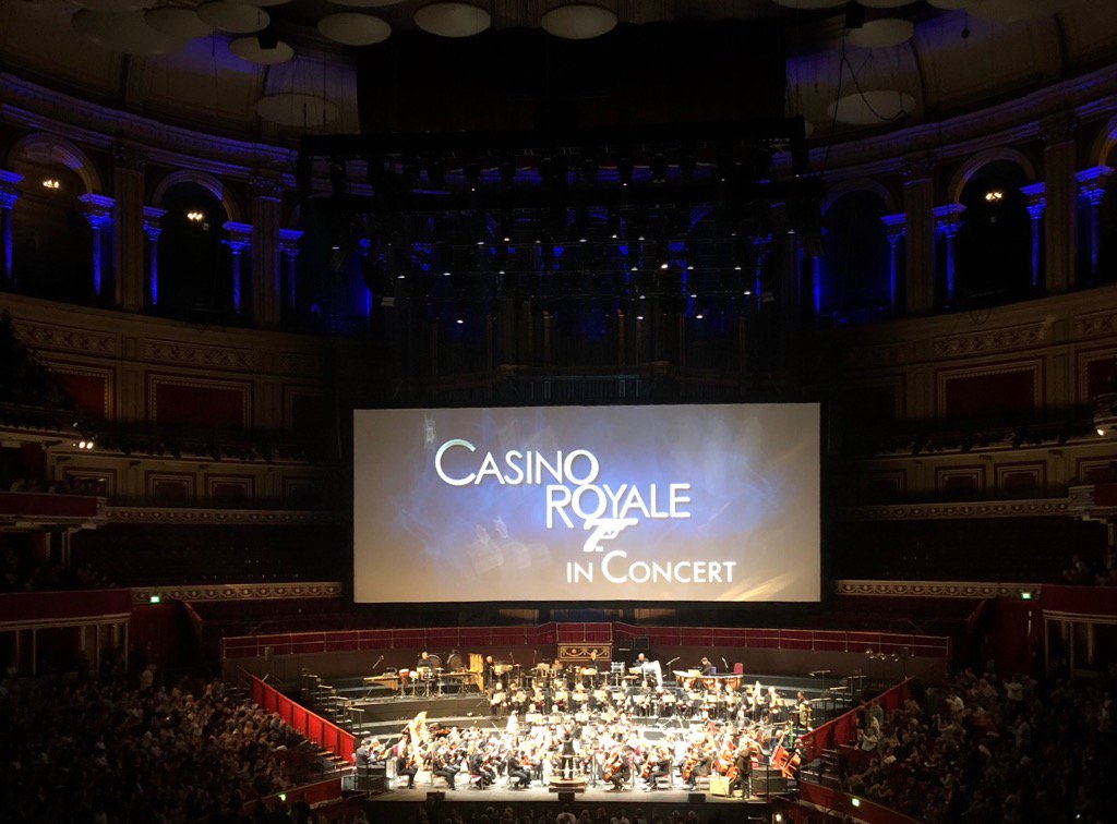 davidwalliams's tweet photo. A magnificent night @RoyalAlbertHall watching #CasinoRoyaleinConcert  @007 with a stunning score from @DavidGArnold https://t.co/OxYM0zS3bG