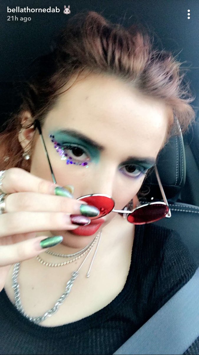 onIinekitty's tweet photo. IT (2017) https://t.co/7ybDvVdZY5