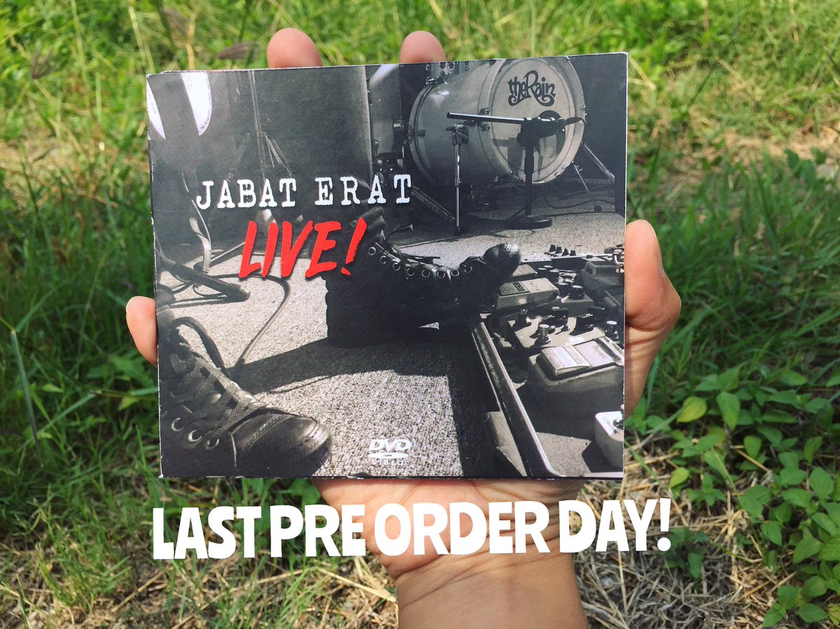 TheRainBand's tweet photo. Hari ini hari terakhir pre order DVD #JABATERATLIVE!
Buat yang ingin mengoleksi, whatsapp ke 0878 77914949
Jabat erat!
#TheRainMerchStore https://t.co/ocm6As6Ad0