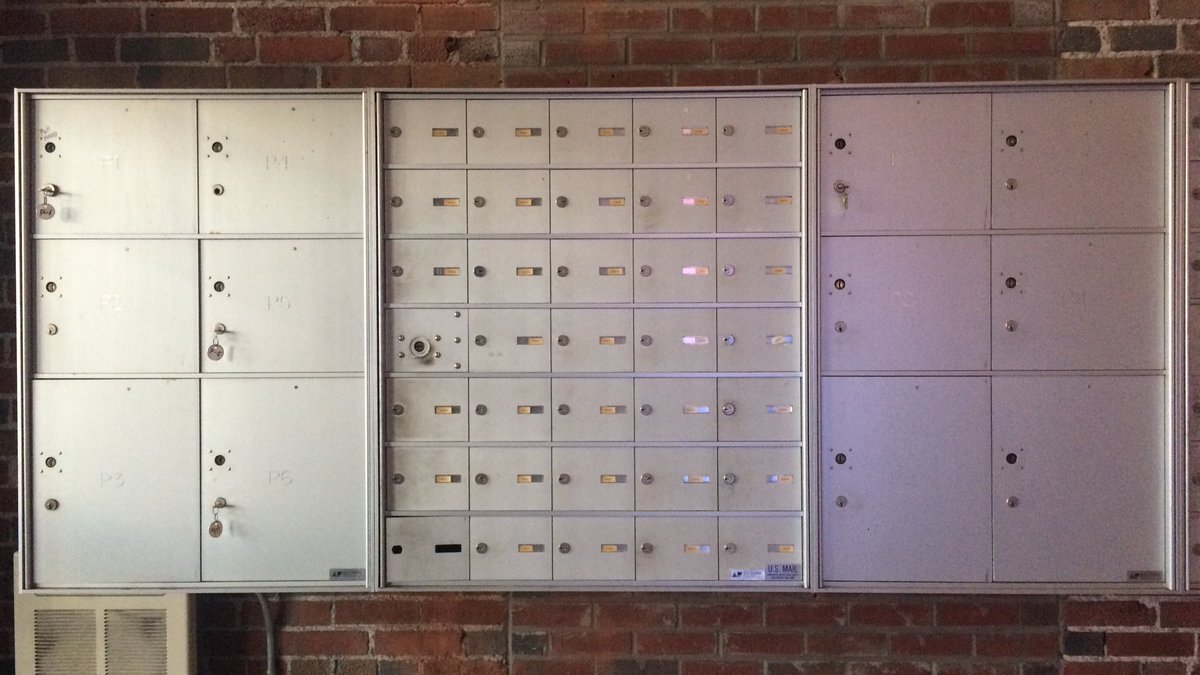 1307washington's tweet photo. Surveillance camera monitored secured back entrance. #loftstl https://t.co/edfcflayHd