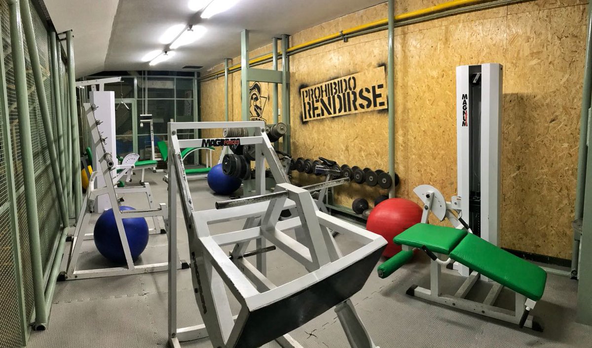 GyECR's tweet photo. ¡Obras finalizadas!
Sala de musculación y Sala de vídeo en el Estadio Socios Fundadores
#SomosComodoro
#ObrasTerminadas
#sueñoscumplidos https://t.co/hTPtZxtuIV