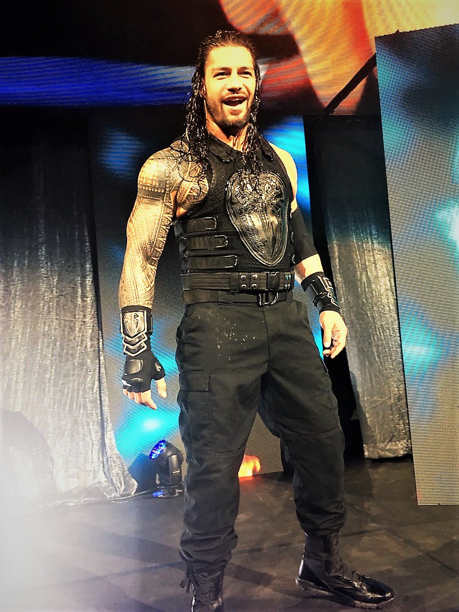 LeeshaNDessy's tweet photo. @WWERomanReigns @romanreigns568 @shady926 @rockfan_86 #FORROMAN #PostpostpostpostPostpostpost #ShareSpeakUpPost #WordsPics #ForRomanReigns https://t.co/MWkzqVBhQ2