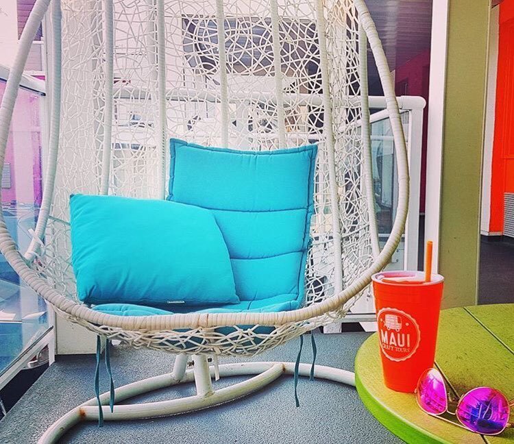 thehotelzed's tweet photo. This Kelowna Zed swing chair is calling your name. Locals can stay for as low as $89 in October. Just book using p… https://t.co/8ukWwThWAi https://t.co/y6PbtlEo1X