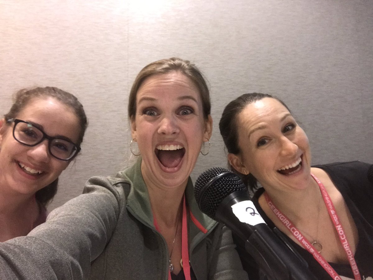 TheBugChicks's tweet photo. Our panel at #GGC17 is about to start!! #bugdork https://t.co/SVsD8DtRtg