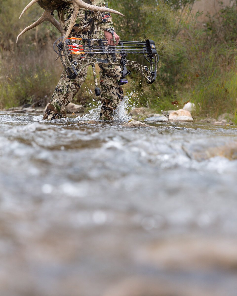 Mathews_Archery's tweet photo. September's last load.
Bowhunter | Tyler Pearce
Photo | @BradSChristian
#mathews #MathewsHalon https://t.co/5og18ATuS5