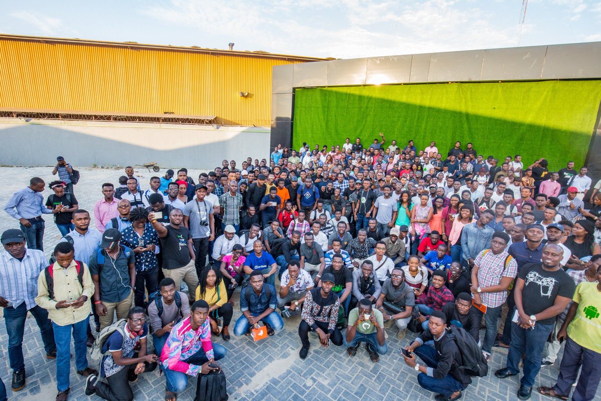 unicodeveloper's tweet photo. forLoop made history yesterday.

Happy to be part of that history. 

Building the future of Africa. #NextBillionUsers #forLoopAfrica https://t.co/yJrIrERb7u