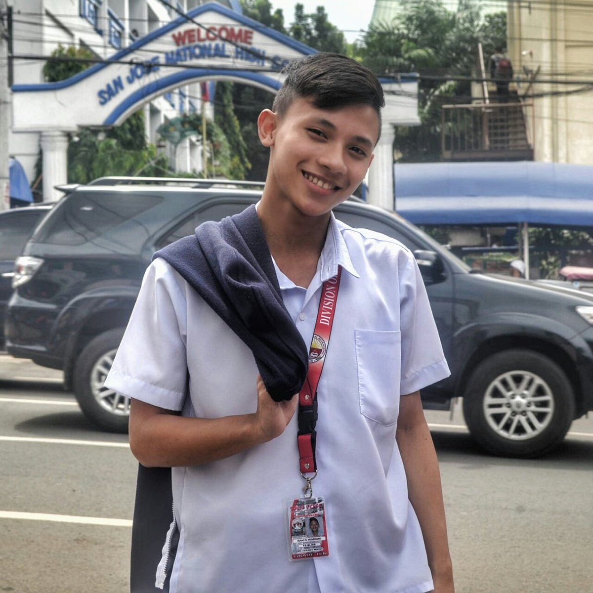 IsaacVegerano's tweet photo. #nyeeee https://t.co/7usc94Zjrb