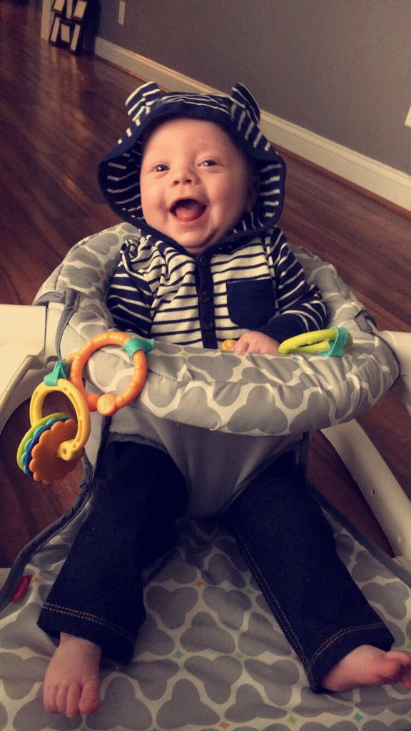 jodiisbell22's tweet photo. okay my child is literally perfect ๐๐๐ #cartergray https://t.co/HhIc5bCBgQ